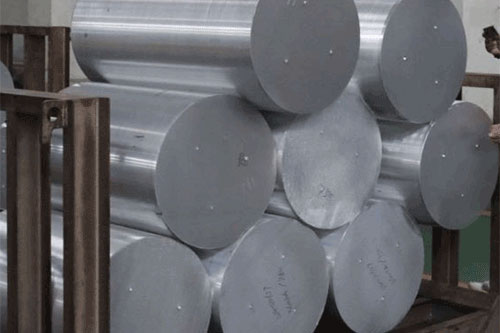 鋁價迎漲，靜待近月空單入場時機